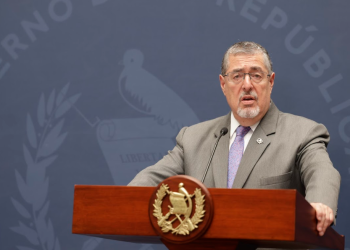 Presidente Bernardo Arévalo se refirió al próximo cambio al frente del MP. / Foto: Dickens Zamora.