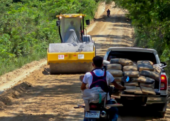 Avanzan trabajos en mejoramiento vial de San Andrés, Petén. / Foto DGC.