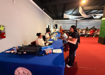 Consulados móviles de Guatemala brindaron cerca de 12 mil servicios durante abril . / Foto: Minex.