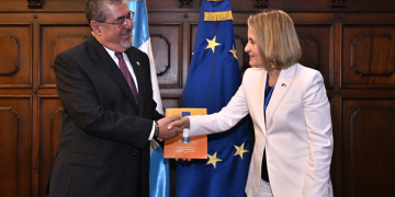 Unión Europea entrega informe de visitas de la Misión de Observación en las elecciones de segundo grado./Foto: Byron de la Cruz.