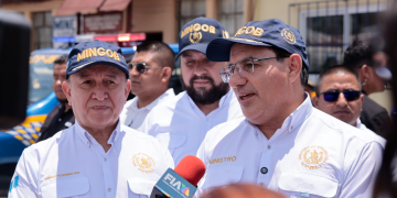 Ministro de Gobernación señaló reducción de homicidios y extorsiones. / Foto: Analí Camey.