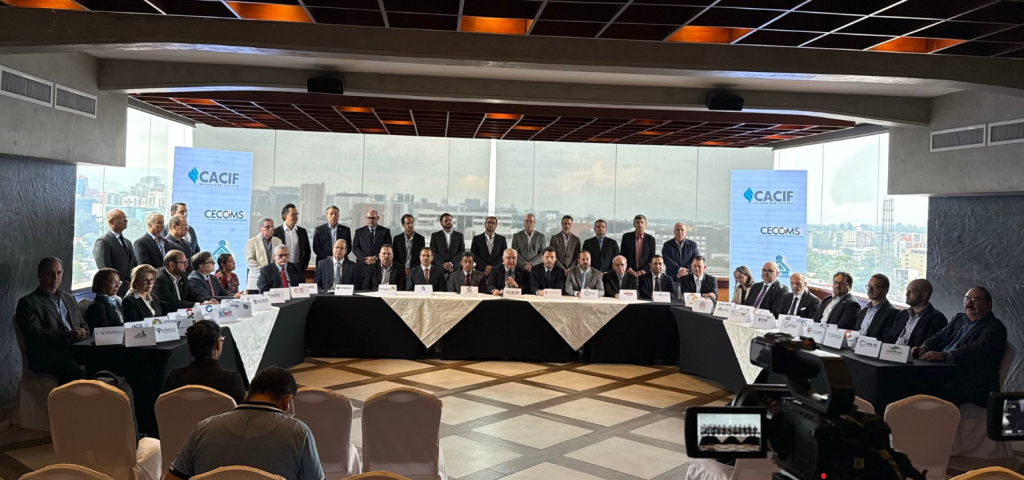 Representantes del sector privado hacen llamado urgente para aprobar la ley de lavado