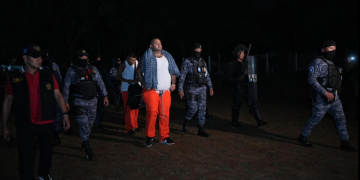 Aldo Duppie alias el lobo el cabecilla del barrio 18 fue uno de los trasladados a este centro de aislamiento. / Foto: Mingob