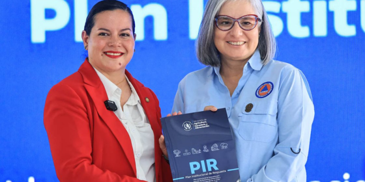 MAGA entrega PIR 2026 a Conred./Foto: MAGA.