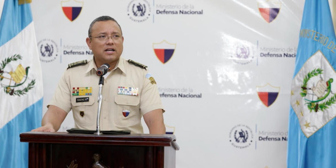 Ministro Henry Saenz abordó la situación en la zona fronteriza con Honduras. / Foto: Dickéns Zamora.