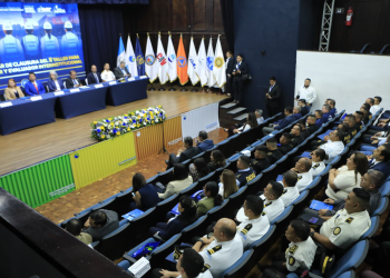 Llevan a cabo taller de seguridad portuaria. / Foto: Mingob.
