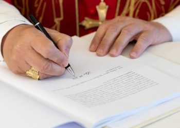 El papa León XIV publicó la encíclica Magnifica Humanitas, la primera de su pontificado.