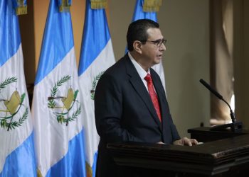 El fiscal general y jefe el Ministerio Público brindó una conferencia de prensa este domingo. (Foto: Manuel del Cid// DCA)