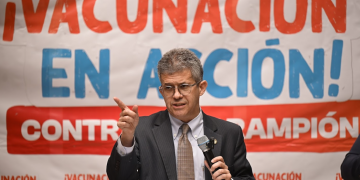 Vacunación en Acción prioriza los municipios de Guatemala, Mixco y San Juan Sacatepéquez. (Foto: Álvaro Interiano)