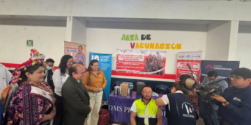 Vacunación en Acción prioriza municipios de Mixco, Ciudad Capital y San Juan, Sacatepéquez. (Foto: MSPAS)