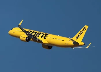 La aerolínea de bajo coste estuvo presente durante 33 años. /Foto: EFE