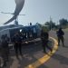 Agentes de la PNC trasladan la droga a la sede de la SGAIA en la capiral, en un helicóptero de la Unagob.