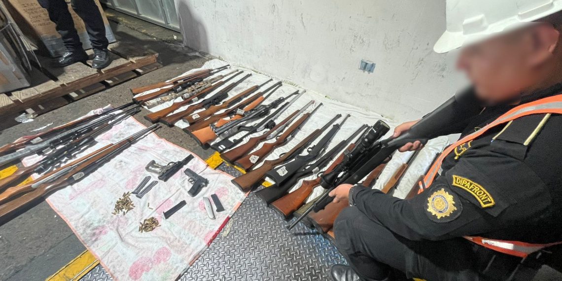 Más de mil 700 armas decomisadas entre enero y mayo. / Foto: PNC.
