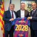 Hansi Flick renueva con el Barcelona hasta 2028