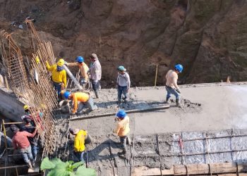 Avanzan trabajos en el kilómetro 189.5 de la ruta CITO-180; habilitación del paso se prevé para junio