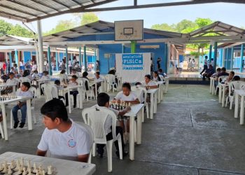 Coordinación Técnica de Educación Física impulsa festival deportivo de ajedrez en El Asintal