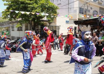 Jocotán celebra 41 aniversario del Festival Folclórico