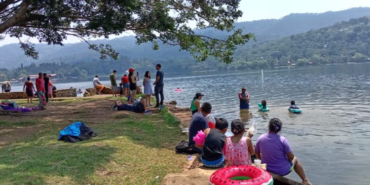 Laguna El Pino: un destino natural seguro y limpio para disfrutar en familia en Barberena