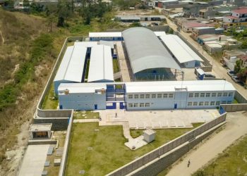Supervisan infraestructura educativa en Esquipulas, Chiquimula