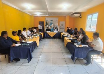 Santa Rosa fortalece conocimientos sobre Ley Electoral y de Partidos Políticos