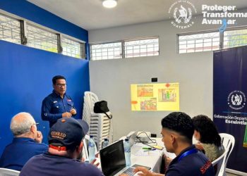 Presentan proyecto para fortalecer la resiliencia ante riesgos climáticos en Escuintla