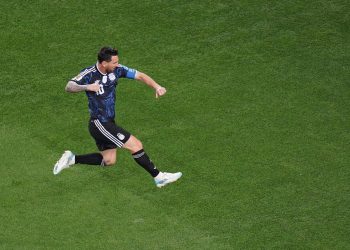 Messi llega a 19 goles en los Mundiales con un golazo ante Jordania