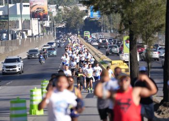 Miles de personas participaron en la carera “Yo Vivo Sin Drogas, Tú Decides 5K” organizada por la Subdirección General de Prevención del Delito de la PNC.
