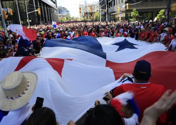 Mundial 2026: Panameños tiñen las calles de Toronto previo al partido con Croacia