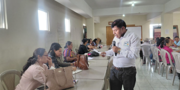 Realizan Festival académico para docentes en idioma K'iche'
