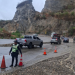 Brindan atención a emergencias por lluvias en carretera./Foto: Conred.