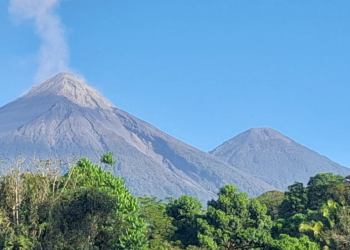 Insivumeh alerta por incremento de actividad en volcán de Fuego y emite recomendaciones