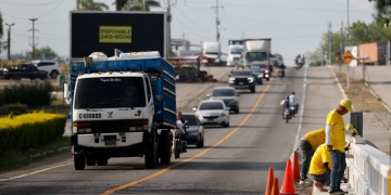 Covial desarrolla trabajos de mantenimiento en puentes y carreteras de Zacapa./Foto: Covial.