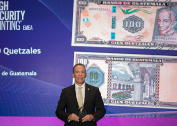 Billete conmemorativo de 100 quetzales de Guatemala es reconocido a nivel internacional