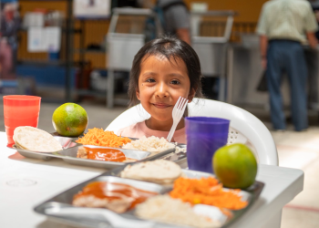 Mides capacita a mujeres beneficiarias del Bono Nutrición./Foto: Mides.
