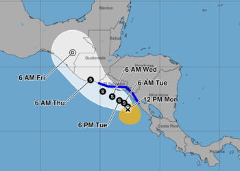 Se espera que la tormenta Cristina incremente las lluvias a partir de hoy en el país./Foto: NOAA/Conred.