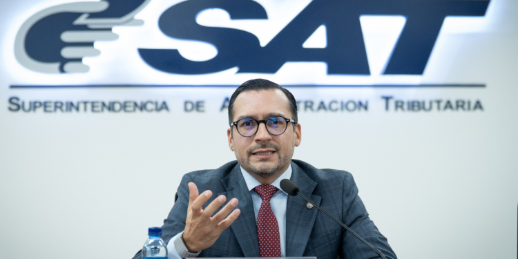 Werner Ovalle, superintendente de Administración Tributaria (SAT)