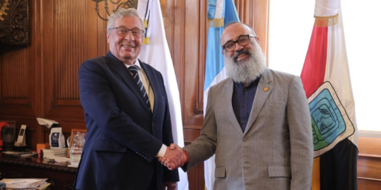 Guatemala y Rusia exploran nuevas oportunidades de cooperación cultural