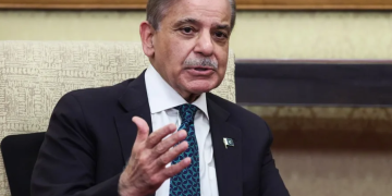 Fotografía de archivo del primer ministro de Pakistán, Shehbaz Sharif.
