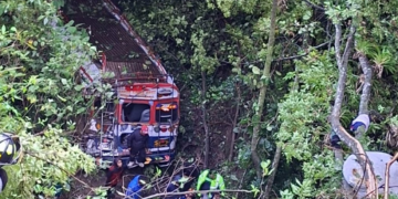 Salud atiende a víctimas de accidente de tránsito en Quiché./Foto: Asonbomd.