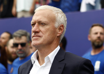 Didier Deschamps deja el Mundial 2026 por el fallecimiento de su madre