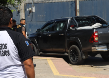 Bomberos Voluntarios de la 25 Compañía atendieron un ataque armado ocurrido en la 1.ª calle 14-15, zona 4 de Villa Nueva. / Foto: Bomberos Voluntarios