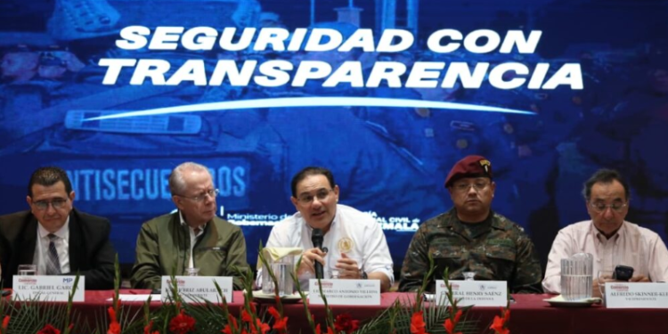 Convención Nacional de Filiales y Gremiales de la Cámara de Comercio de Guatemala. / Foto: Mingob