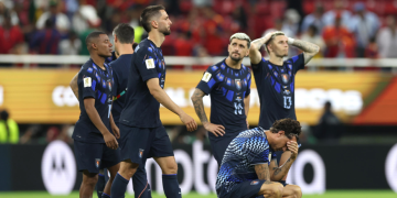 Uruguay firma el mayor fracaso de su historia