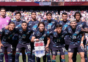 Paraguay vuelve a los octavos de final de un Mundial 16 años después de la mano de Gustavo Alfaro