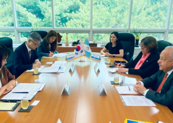 Canciller Carlos Martínez se reúne con la Agencia Coreana de Cooperación Internacional