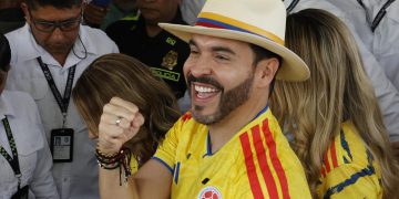 El ultraderechista Abelardo de la Espriella obtuvo cerca del 1 % más de los votos sobre el izquierdista Iván Cepeda en el conteo preliminar de la segunda ronda electoral de Colombia.
