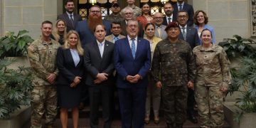 Guatemala y Estados Unidos reafirman alianza para el mejoramiento del sistema ferroviario del país.