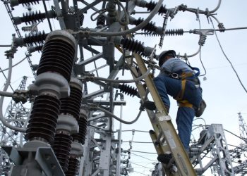 INDE asegura un servicio eléctrico confiable durante la depresión tropical Cristina. (Foto: INDE)