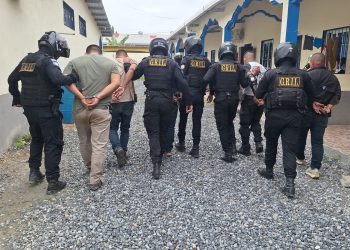 PNC logra la captura de cinco personas tras enfrentamiento armado en Morales Izabal