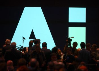 Con la llegada de la IA, la voz ha adquirido una nueva relevancia, ya que se ha convertido en una forma tan habitual de interactuar con la tecnología.